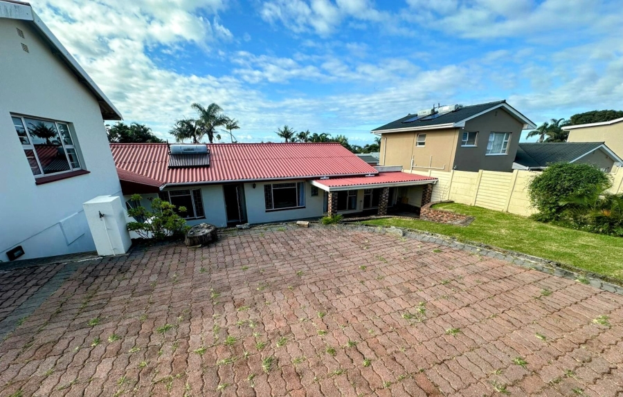 4 Bedroom Property for Sale in Gonubie Eastern Cape